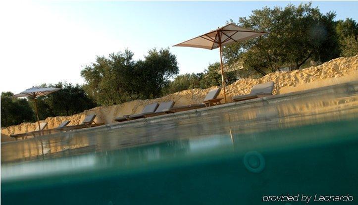 Hameau Des Baux Paradou Facilidades foto